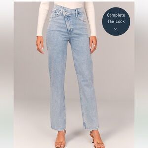 Abercrombie & Fitch 90’s Straight Ultra High Rise Jeans